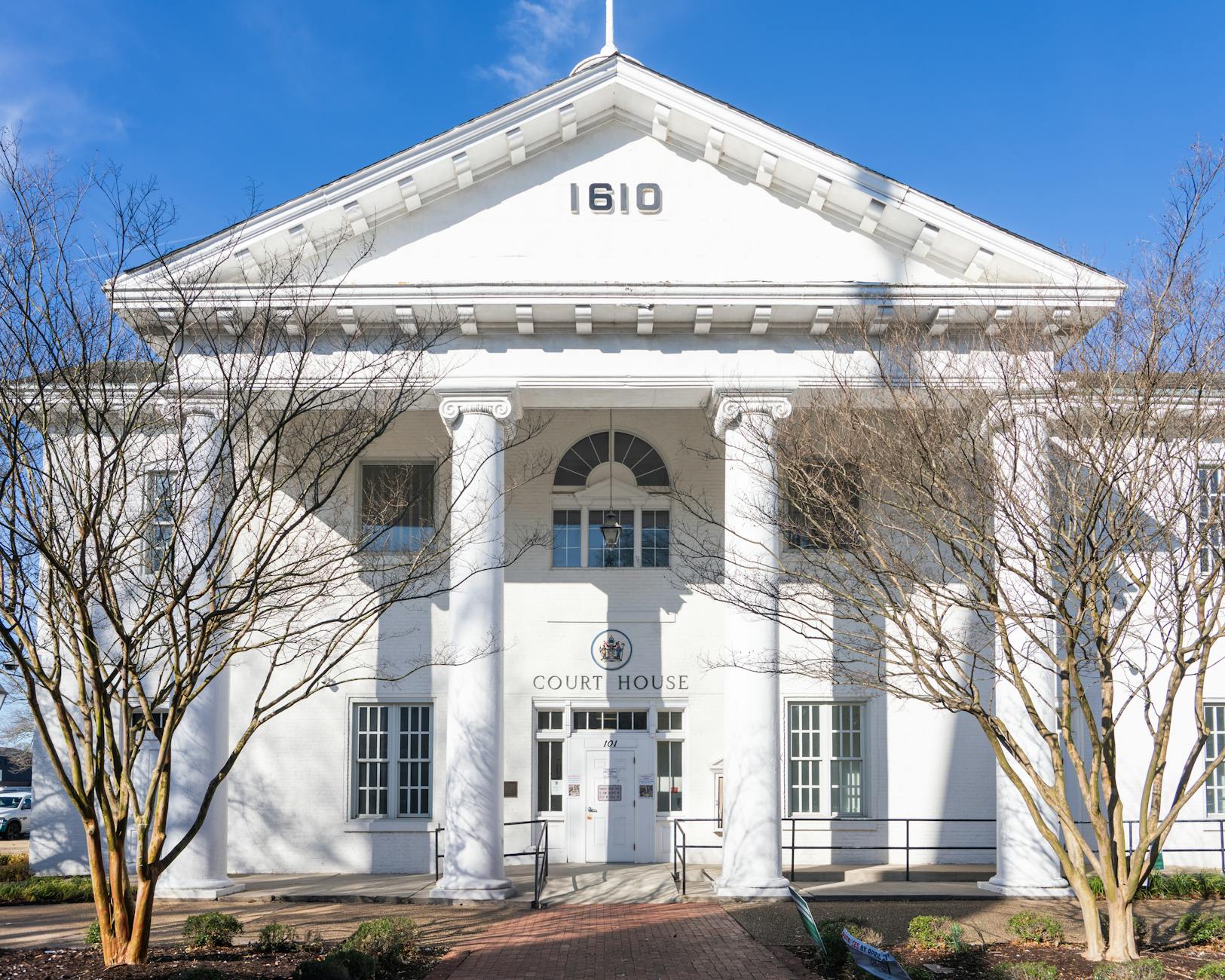 Federal courthouse building representing legal challenges to social media regulation